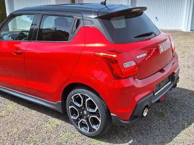 Gebraucht Suzuki Swift Sport 129 PS (94 kW) 2023 Rot Kleinwagen