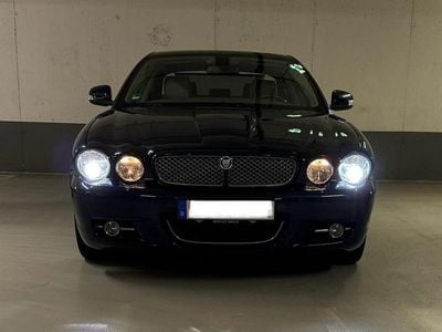 Gebraucht Jaguar XJ 207 PS (152 kW) 2007 Blau Limousine