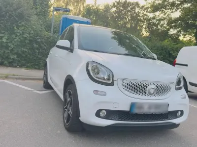 Gebraucht Smart ForFour 71 PS (52 kW) 2017 Weiß Kleinwagen