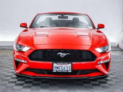 Rot Gebraucht 2019 Ford Mustang Premium Cabrio | 32.900 € (Etwas zu teuer)