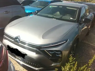 Gebraucht Citroën C5 X PureTech 131 PS (96 kW) 2024 Grau Kombi