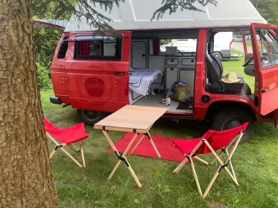 Brugt VW T3 50 HK (36 kW) 1986 Rød Van