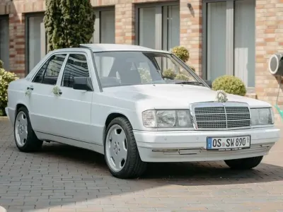 Gebraucht Mercedes 190 109 PS (80 kW) 1992 Weiß Limousine