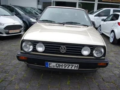 Gebraucht VW Golf II 90 PS (66 kW) 1985 Gold (metallic) Kleinwagen