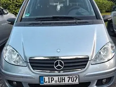Używany Mercedes A160 82 KM (60 kW) 2007 Niebieski Sedan/Limuzyna