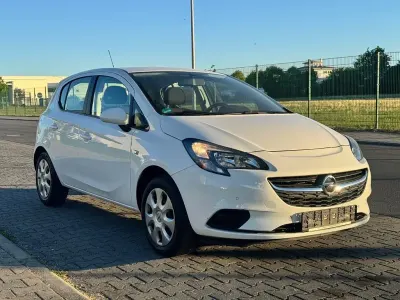 Używany Opel Corsa Edition 69 KM (50 kW) 2018 Biały Hatchback