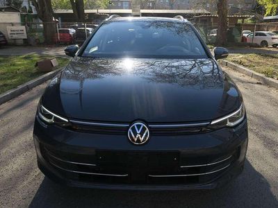 Gebraucht VW Golf VIII Style 150 PS (110 kW) 2024 Delfingrau metallic Kombi