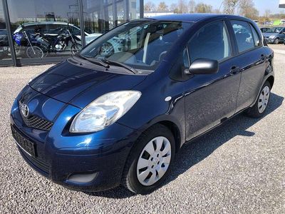 Gebraucht Toyota Yaris Cool 101 PS (74 kW) 2009 Dark blue mica metallic Kleinwagen