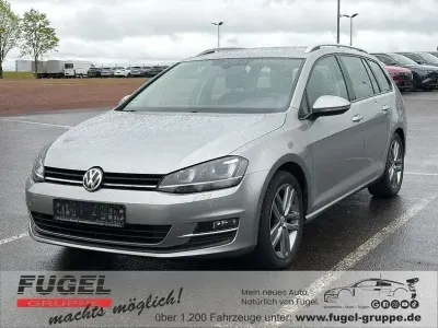 Gebraucht VW Golf VII Comfortline 125 PS (91 kW) 2016 Tungsten silver metallic Kombi