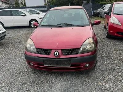 Gebraucht Renault Clio 97 PS (71 kW) 2001 Rot Kleinwagen