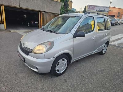Gebraucht Toyota Yaris Sol 86 PS (63 kW) 2002 Grau Kombi