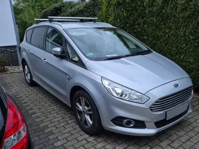 Usata Ford S-MAX S 160 CV (117 kW) 2018 Monovolume