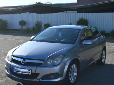 Occasion Opel Astra GTC Innovation 116 ch (85 kW) 2007 Berline