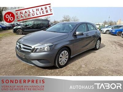 Gebraucht Mercedes A200 Urban 136 PS (100 kW) 2013 Mountaingrau  met. Limousine
