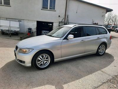 gebraucht BMW 318 d Kombi, Keyless Go, Lenkradheizung