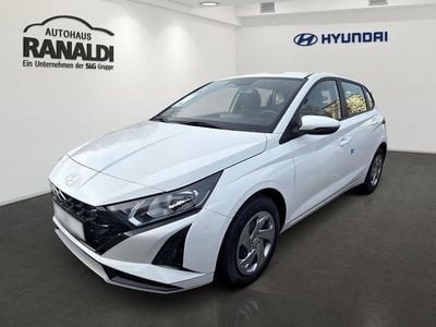 Weiss Neu 2025 Hyundai i20 Select Limousine | 19.990 € (Guter Preis)