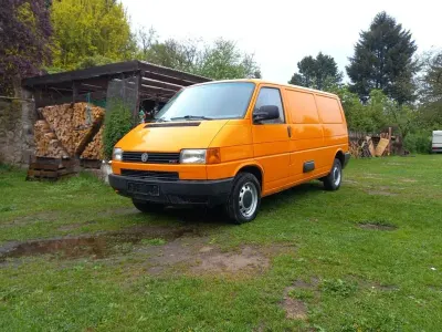 Gebraucht VW T4 68 PS (50 kW) 1995 Orange Van