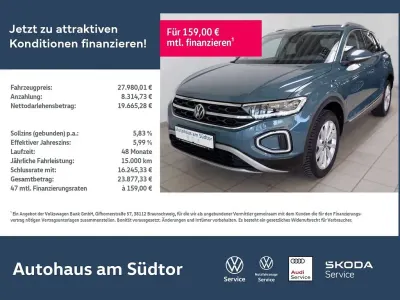 Gebraucht VW T-Roc Style 150 PS (110 kW) 2024 Petroleum blue metallic (metallic) SUV