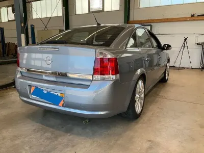 Gebraucht Opel Vectra 155 PS (114 kW) 2007 Silber Limousine
