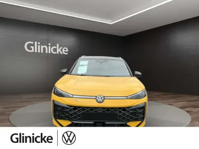 Neu VW T-Roc Cabriolet R-line 150 PS (110 kW) 2026 Canary yellow uni / schwarz un SUV