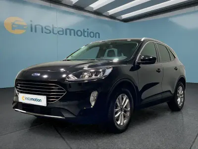 Gebraucht Ford Kuga Titanium 120 PS (88 kW) 2021 Schwarz SUV