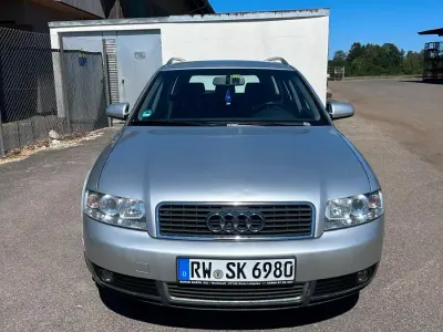 Gebraucht Audi A4 131 PS (96 kW) 2002 Silber Kombi