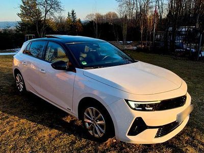 Gebraucht Opel Astra Ultimate 131 PS (96 kW) 2022 Weiß Limousine