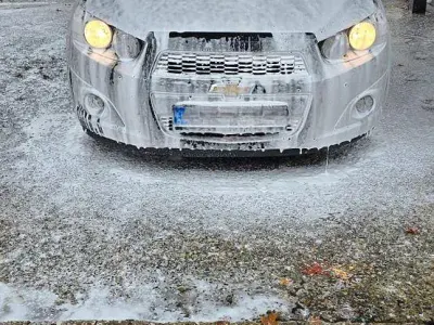 Używany Chevrolet Aveo LTZ 95 KM (69 kW) 2012 Czarny Sedan/Limuzyna