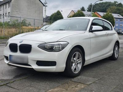 BMW 114