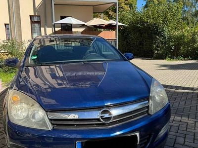 Opel Astra GTC
