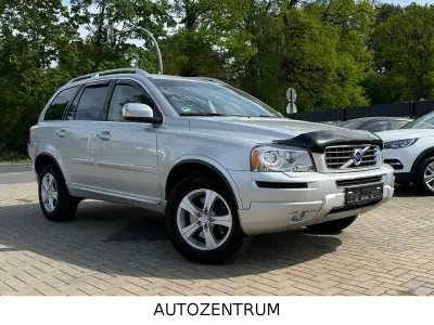 Gebraucht Volvo XC90 Momentum 200 PS (147 kW) 2012 Silber SUV