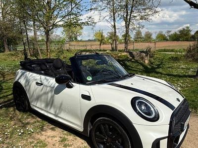 Gebraucht Mini John Cooper Works 136 PS (100 kW) 2023 Weiß Kleinwagen