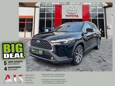 Tiefschwarz mica metallic Gebraucht 2022 Toyota Corolla Cross Basis SUV | 29.990 € (Guter Preis)