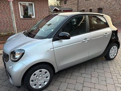 Gebraucht Smart ForFour Passion 71 PS (52 kW) 2015 Silber Kleinwagen