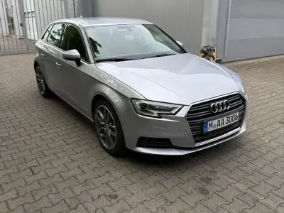 Gebraucht Audi A3 Design 150 PS (110 kW) 2017 Silber Limousine