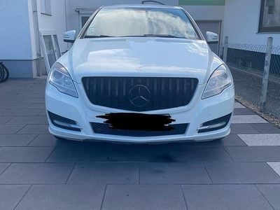 Mercedes R350