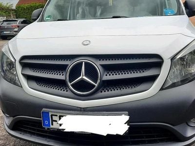 Mercedes Citan 111