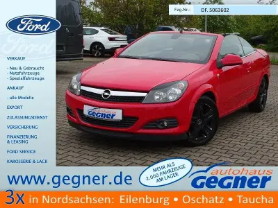 Używany Opel Astra Cabriolet Edition 116 KM (85 kW) 2010 Czerwony Kabriolet
