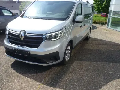 Brugt Renault Trafic Life 150 HK (110 kW) 2023 Grå MPV