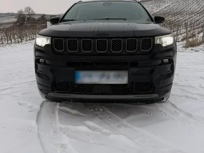 Occasion Jeep Compass 180 ch (132 kW) 2022 Noir SUV