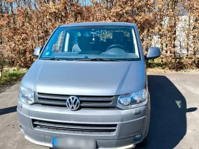 Gebraucht VW Multivan 179 PS (131 kW) 2011 Grau Van / Kleinbus