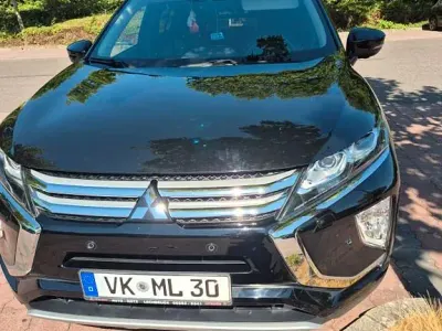 Gebraucht Mitsubishi Eclipse Cross 163 PS (119 kW) 2018 Schwarz SUV
