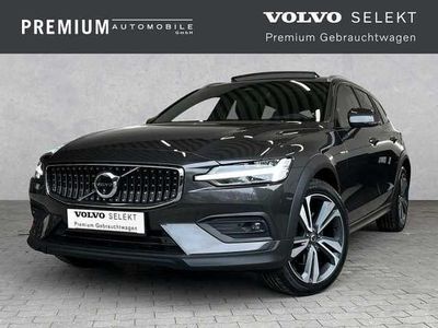 Gebraucht Volvo V60 CC 145 PS (106 kW) 2024 Kombi