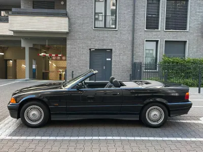 Gebraucht BMW 320 Cabriolet 150 PS (110 kW) 1996 Schwarz Cabrio
