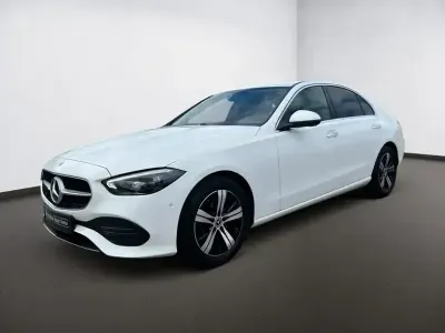 Gebraucht Mercedes C180 Avantgarde 170 PS (125 kW) 2025 Weiß unilack polarwei Limousine