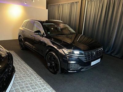 Gebraucht VW Touareg R-line 231 PS (169 kW) 2022 Schwarz SUV
