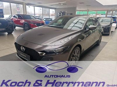 Neu Mazda 3 Exclusive 140 PS (102 kW) 2026 Grau Limousine