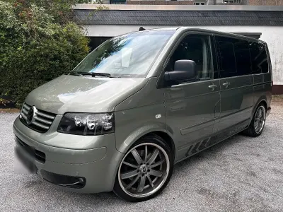 Gebraucht VW Multivan 174 PS (127 kW) 2007 Grün Van / Kleinbus