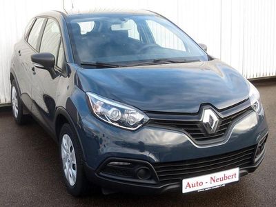 Blau Gebraucht 2016 Renault Captur Life SUV | 9.450 € (Fairer Preis)
