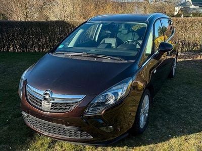 Gebraucht Opel Zafira Tourer Business Edition 131 PS (96 kW) 2015 Braun Van / Kleinbus